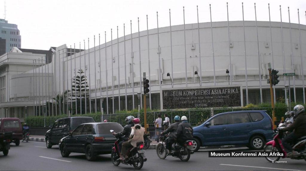 Raffleshom Hotel Bandung Ngoại thất bức ảnh